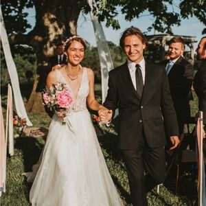 Elegant White Wedding Dress